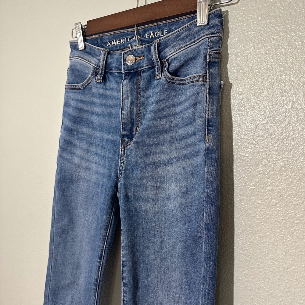 American Eagle Super High-Rise Jeggings Next Level Stretch Blue Denim 000 Short